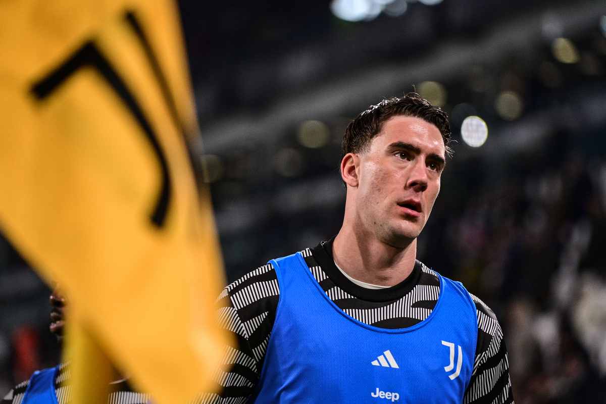 Calciomercato Juventus cessione Vlahovic Sudakov