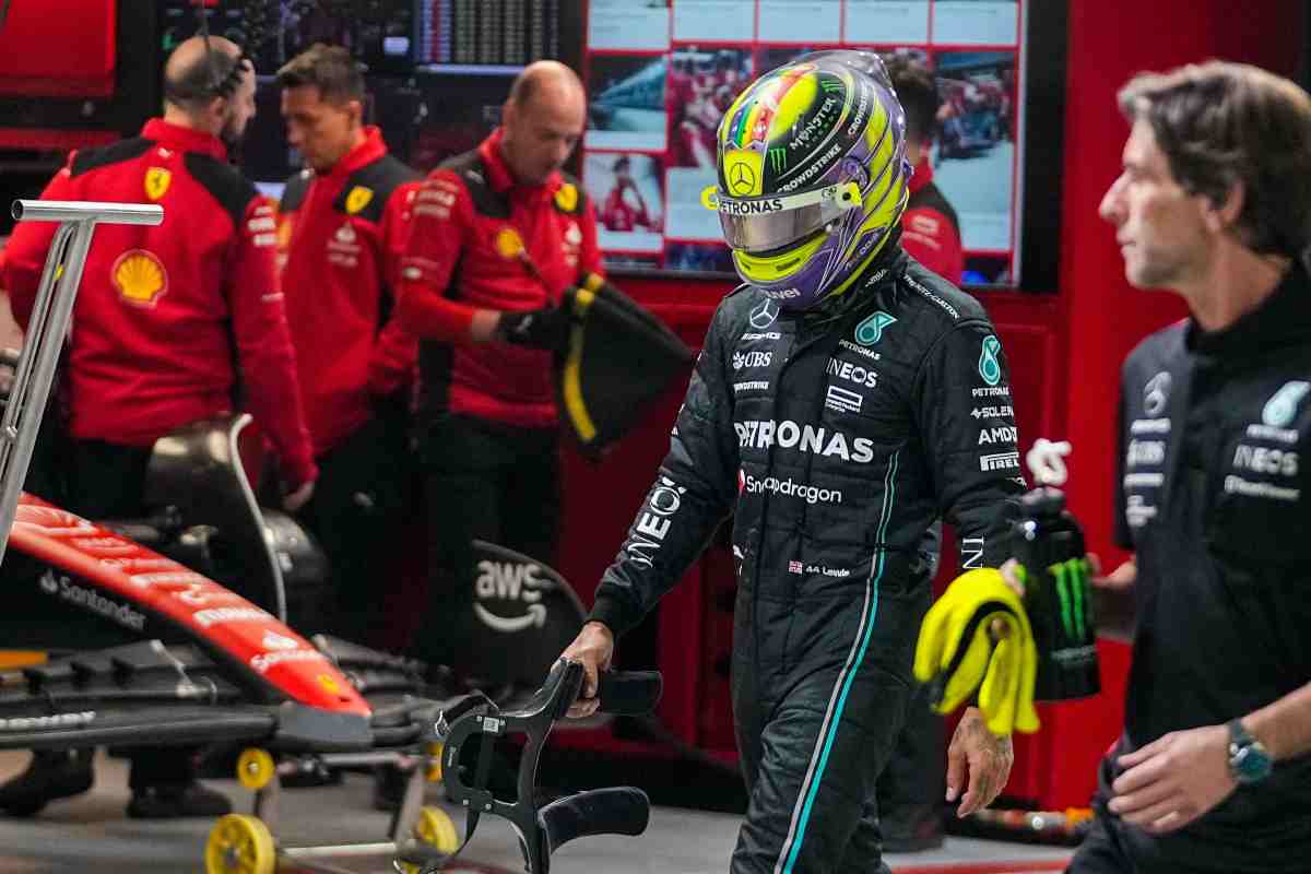 Bufera su Hamilton alla Ferrari