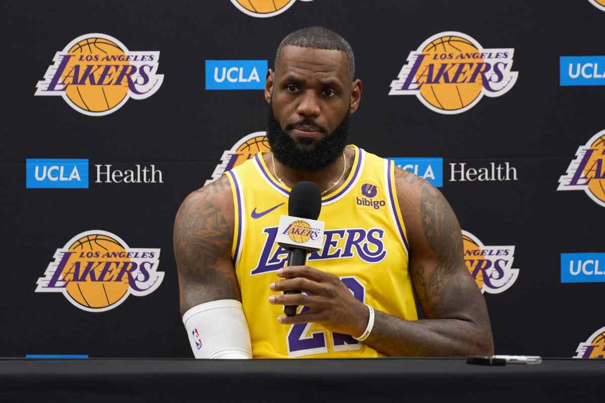 Ritiro LeBron James, i tifosi tremano