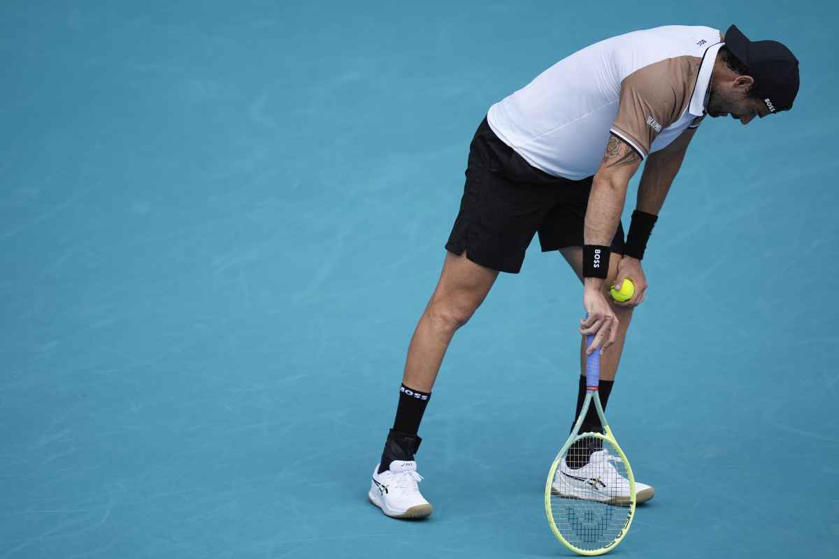 Berrettini in difficoltà