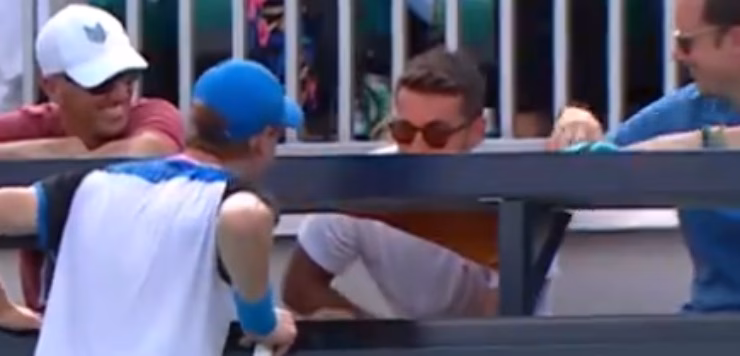 Sinner, colpo proibito: che botta