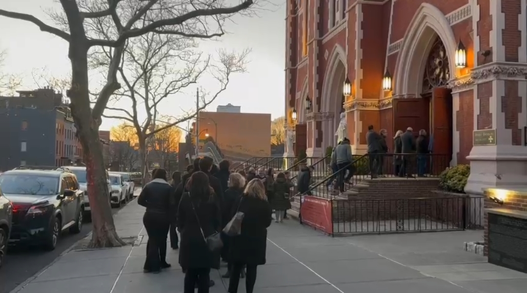 VIDEO – Fiorentina, ricevimento pre funerale Barone