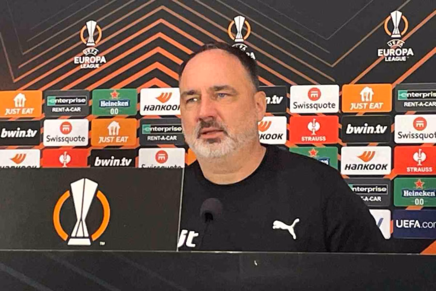 allenatore slavia praga