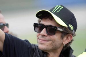 "Come Valentino Rossi", sono già tutti pazzi di lui: ha sconvolto la MotoGP