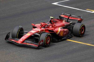 Ferrari choc a Miami cambio colore
