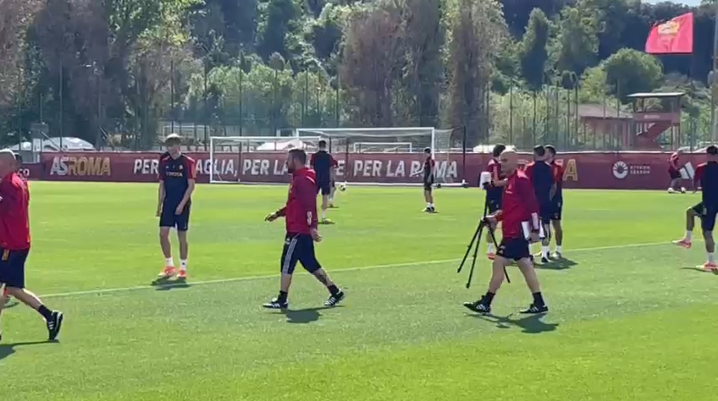 VIDEO – La rifinitura della Roma prima della gara col Milan