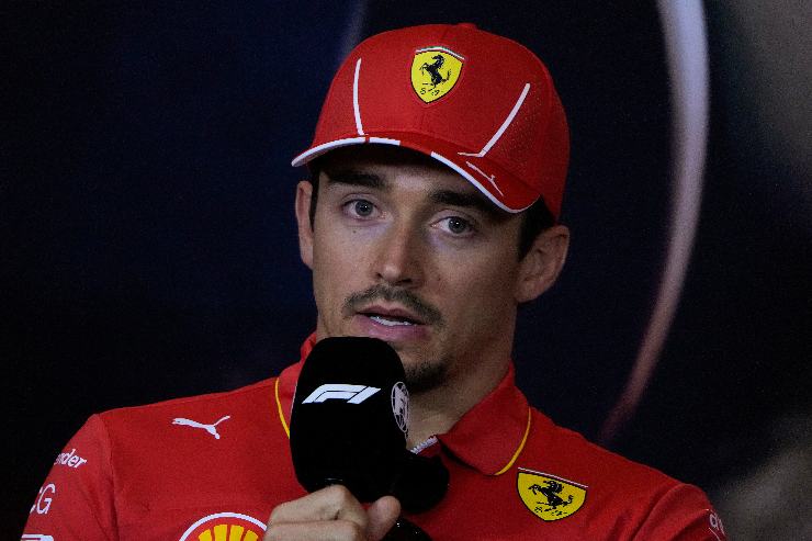 Tensione Ferrari: caos Leclerc-Sainz