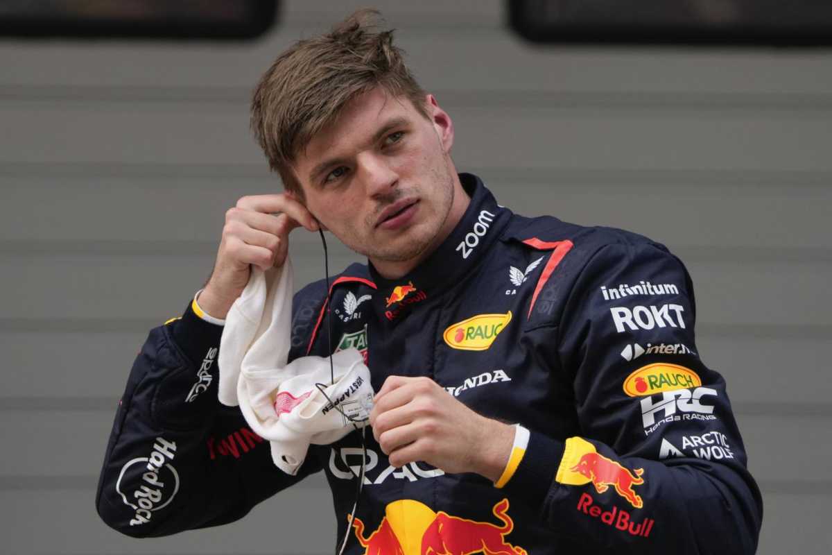 Verstappen presenta il suo nuovo casco per gli USA