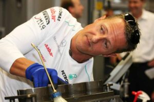 Schumacher e l'annuncio taglia gambe