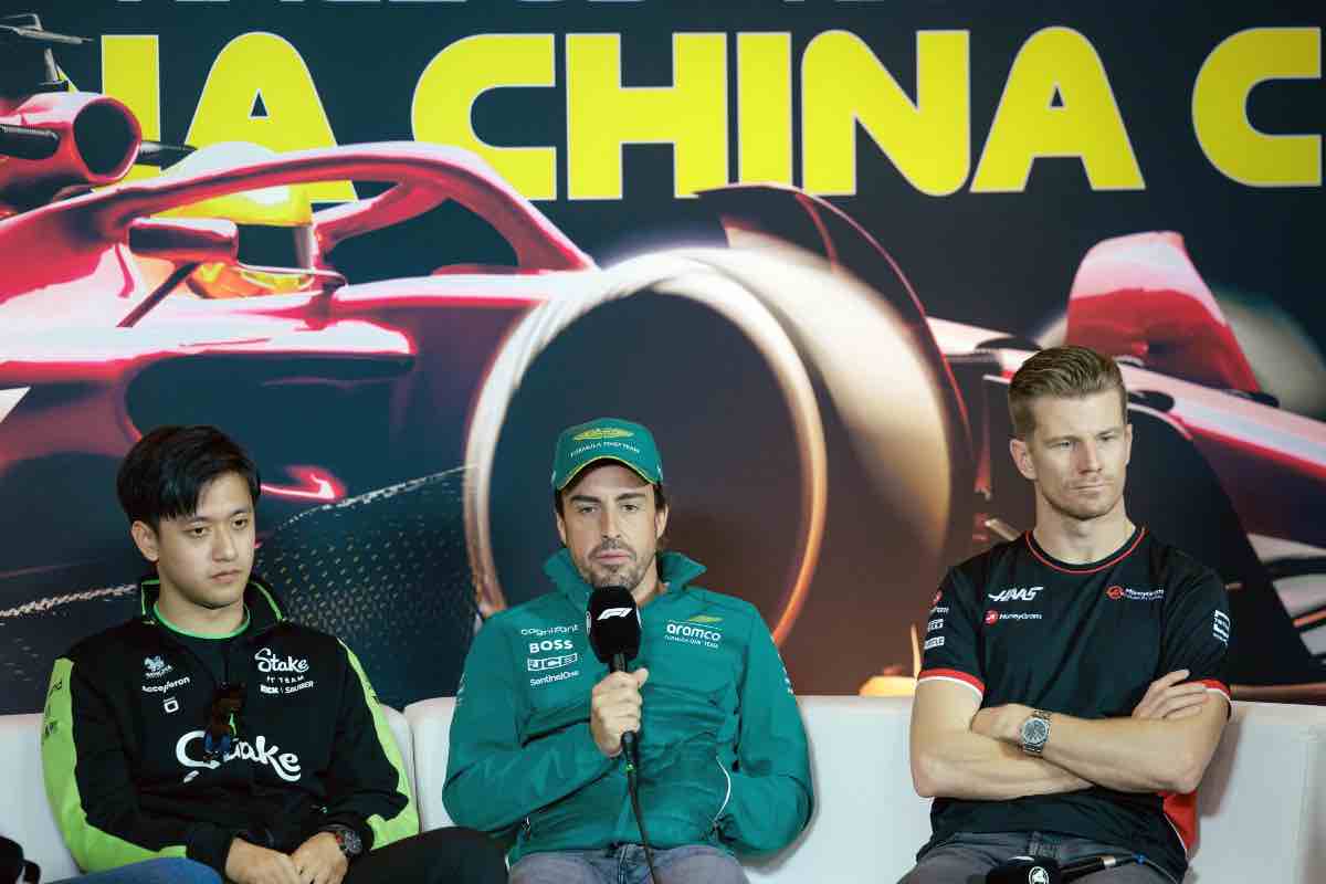 Severa penalità per Alonso dopo la Sprint in Cina
