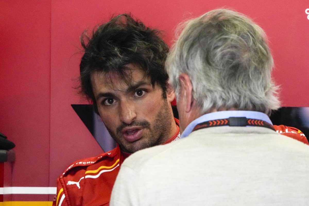 Sainz sconvolto, colpa è di Hamilton