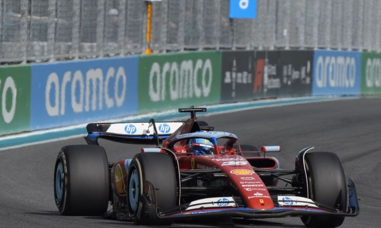 La Ferrari attende Hamilton