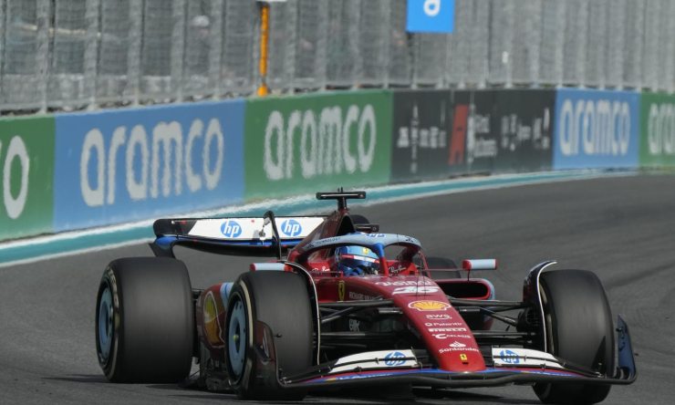 La Ferrari attende Hamilton