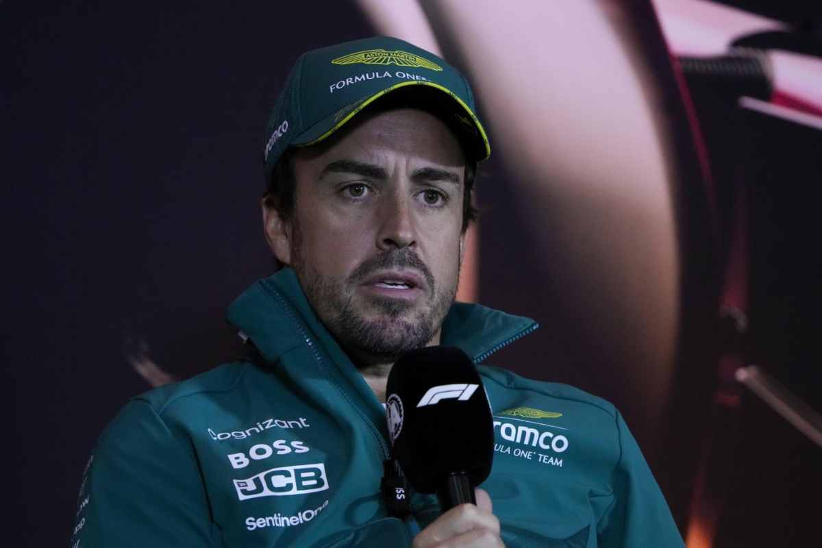 La furia di Alonso contro Hamilton