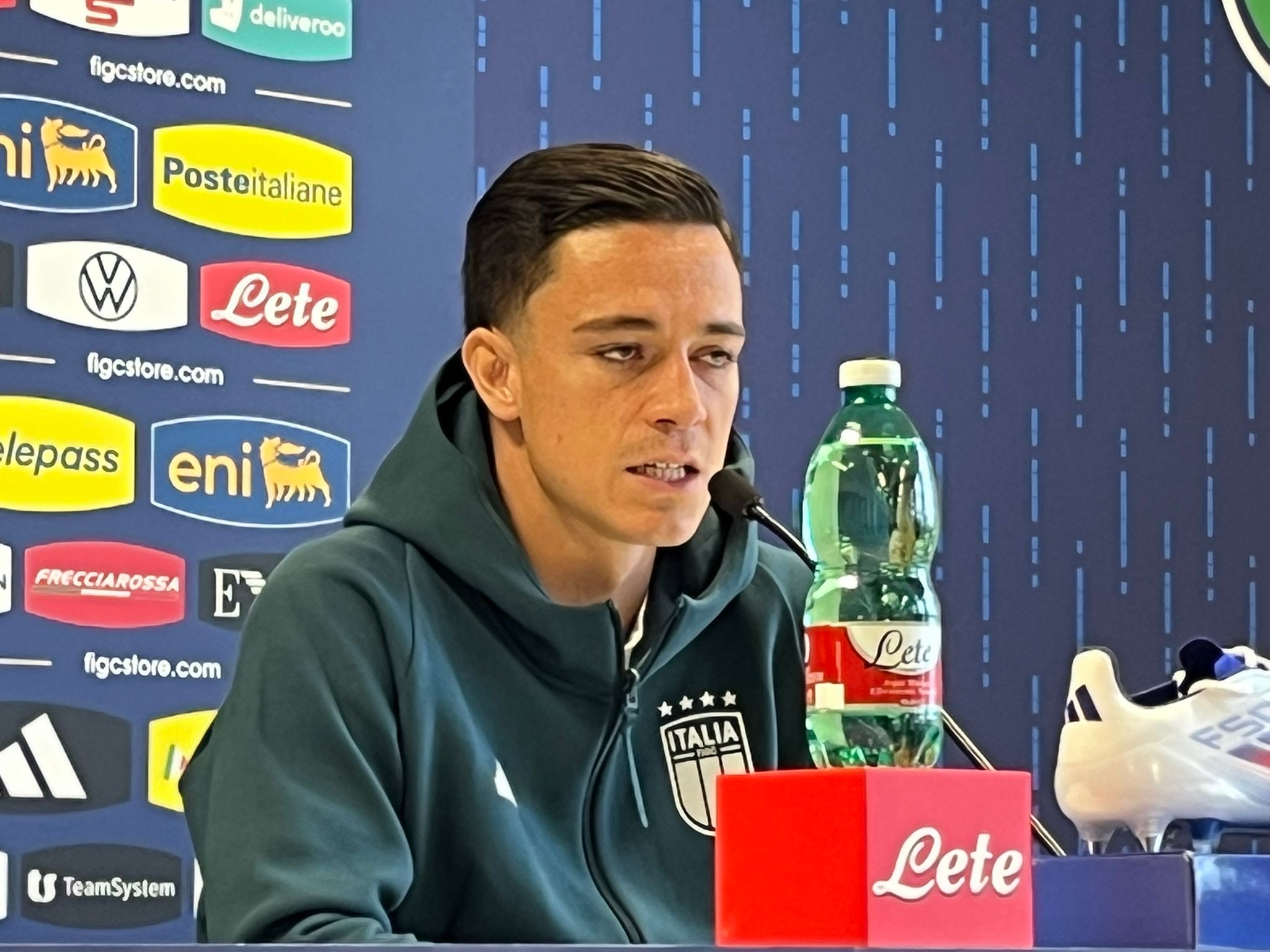 Raspadori: “A 24 anni voglio continuità. Ho già sentito Conte, su Kvara…”