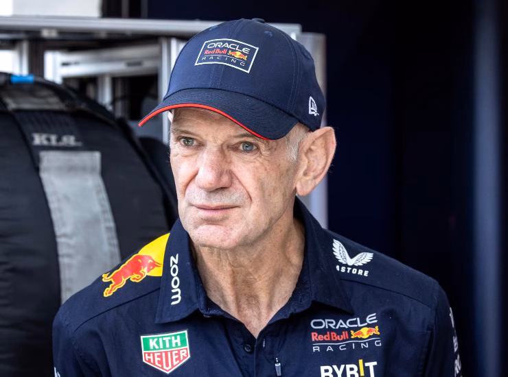 Newey Ferrari conferma Elkann