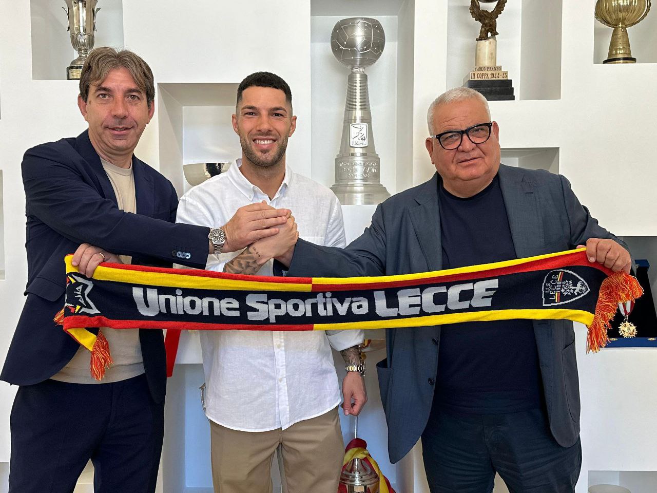 Lecce, ufficiale l’arrivo dello spagnolo Tete Morente