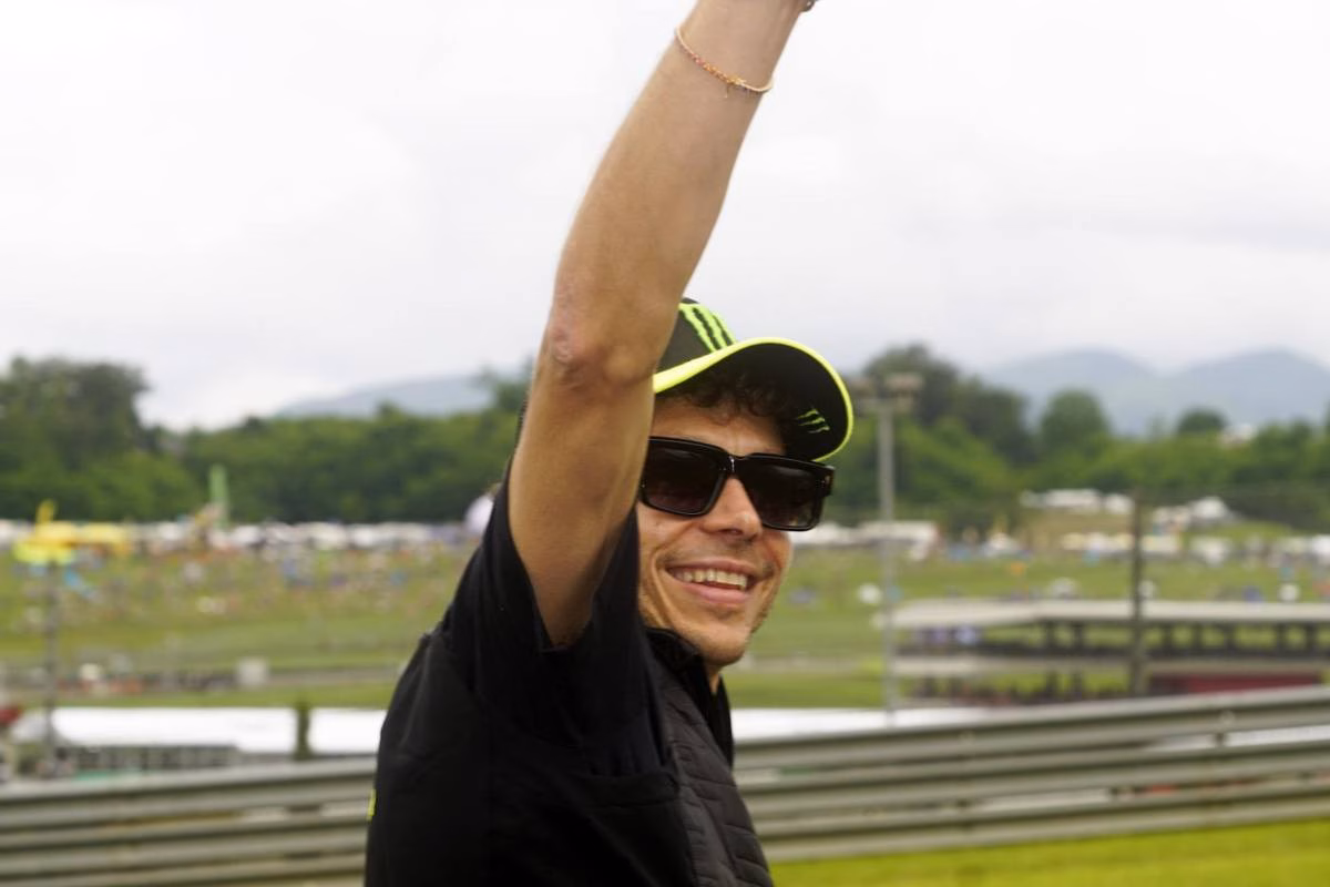 Valentino Rossi immagini delirio tifosi
