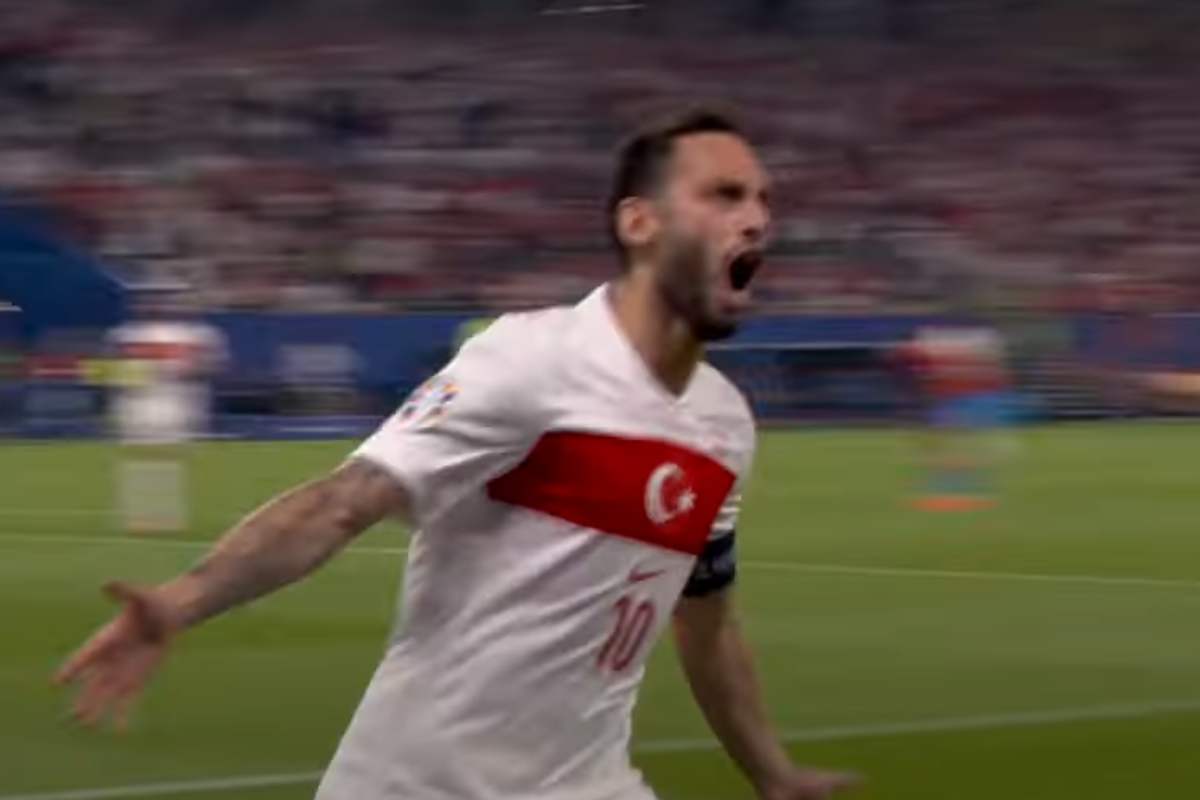 Inter, le condizioni di Calhanoglu: l’annuncio del dottor Volpi e le parole del centrocampista in conferenza