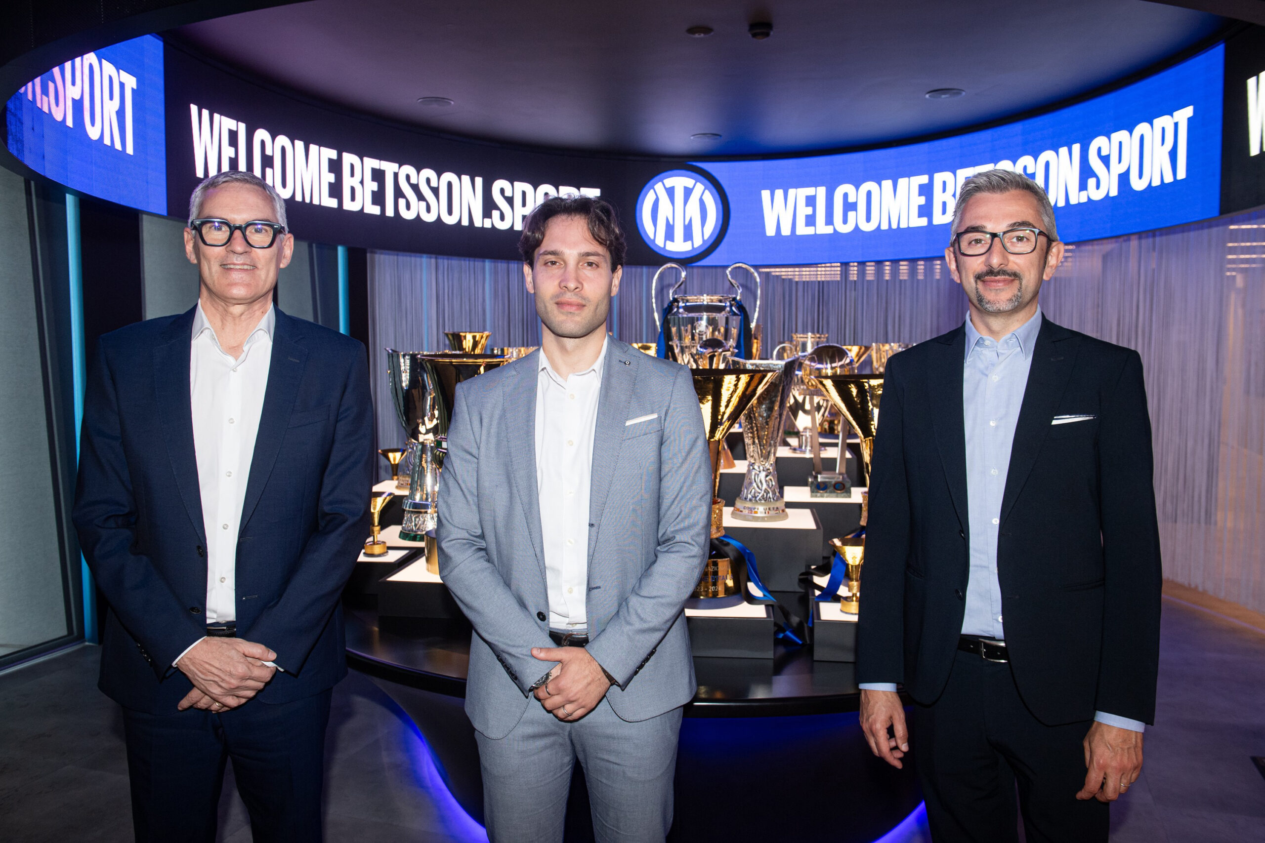 Betsson Sport sarà il nuovo Official Main Partner dell’Inter. Stefano Tino: “Siamo davvero orgogliosi di poter annunciare questa incredibile partnership. L’accordo non solo porta prestigio a entrambe le parti”