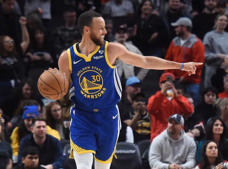 Curry addio Warriors