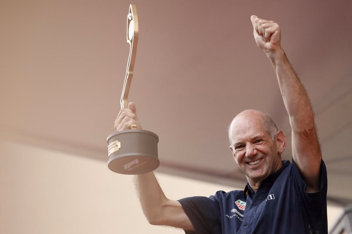 Newey decisione Ferrari Aston Martin