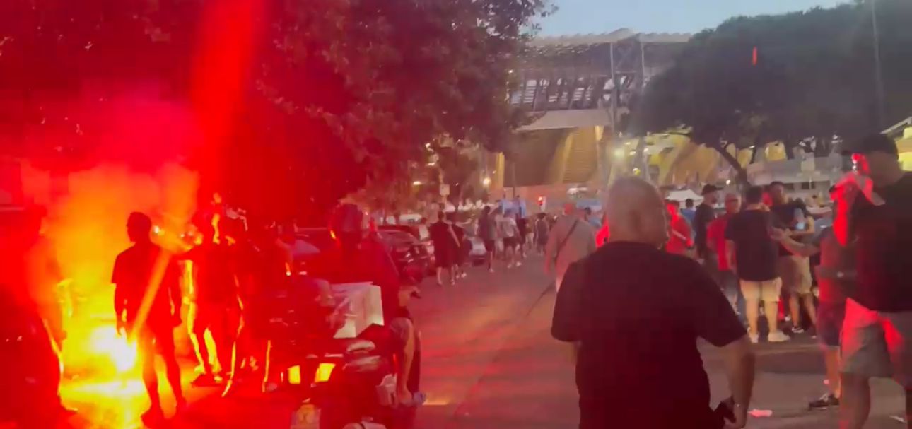 (VIDEO) Napoli-Modena, l’entusiasmo dei tifosi prima del fischio d’inizio