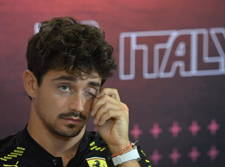 Formula 1, incidente per Leclerc: solo paura per il pilota monegasco