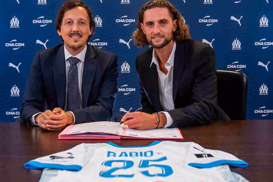 Rabiot firma col Marsiglia insieme al presidente Longoria