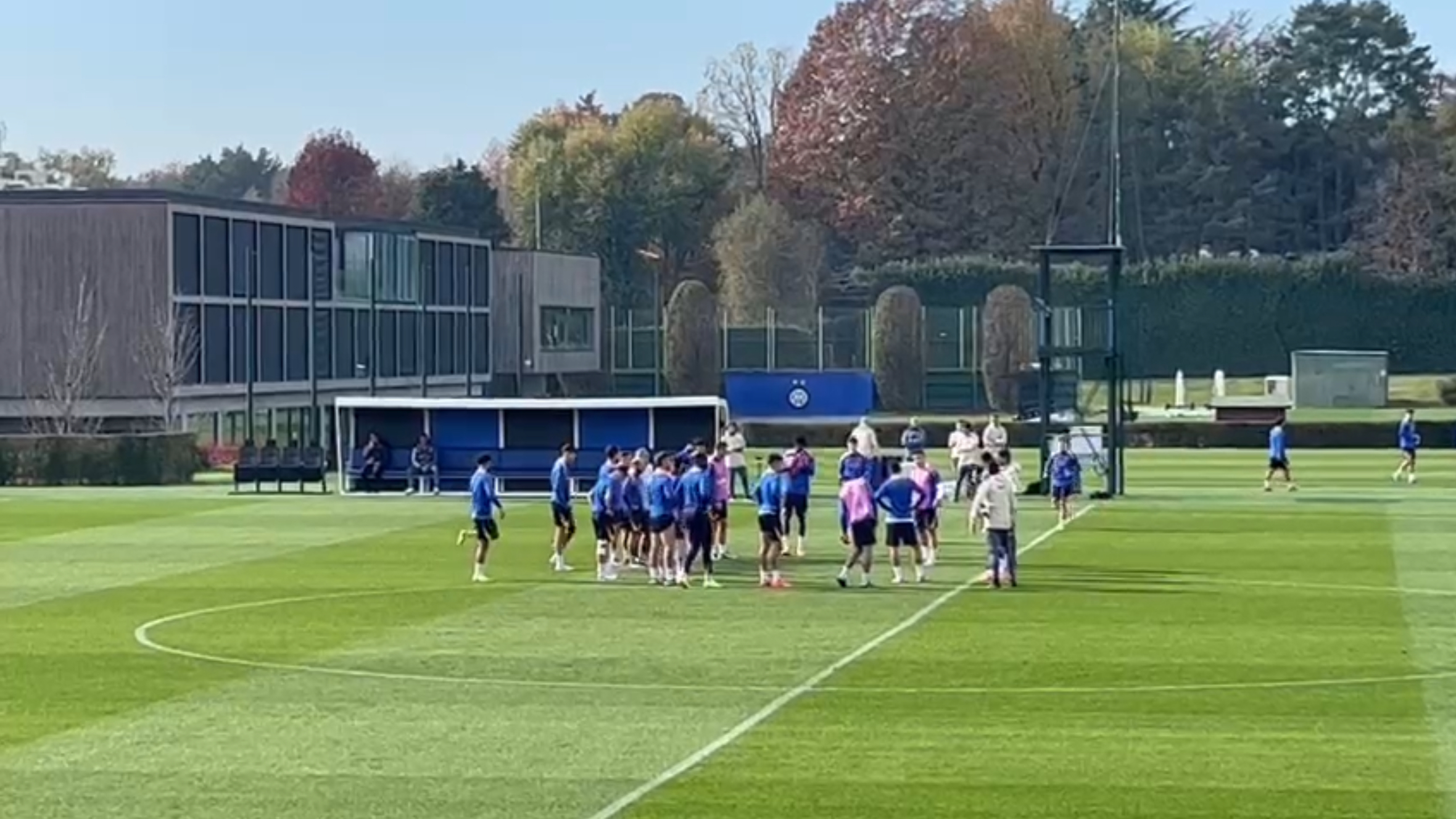 VIDEO – Inter in campo per l’allenamento alla vigilia dell’Arsenal
