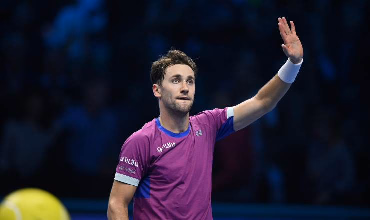 Casper Ruud saluta il pubblico delle Finals