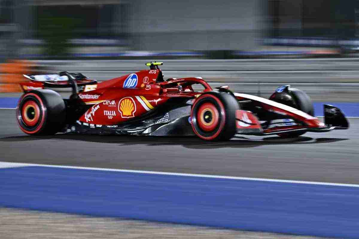 Ferrari in pista ad Abu Dhabi