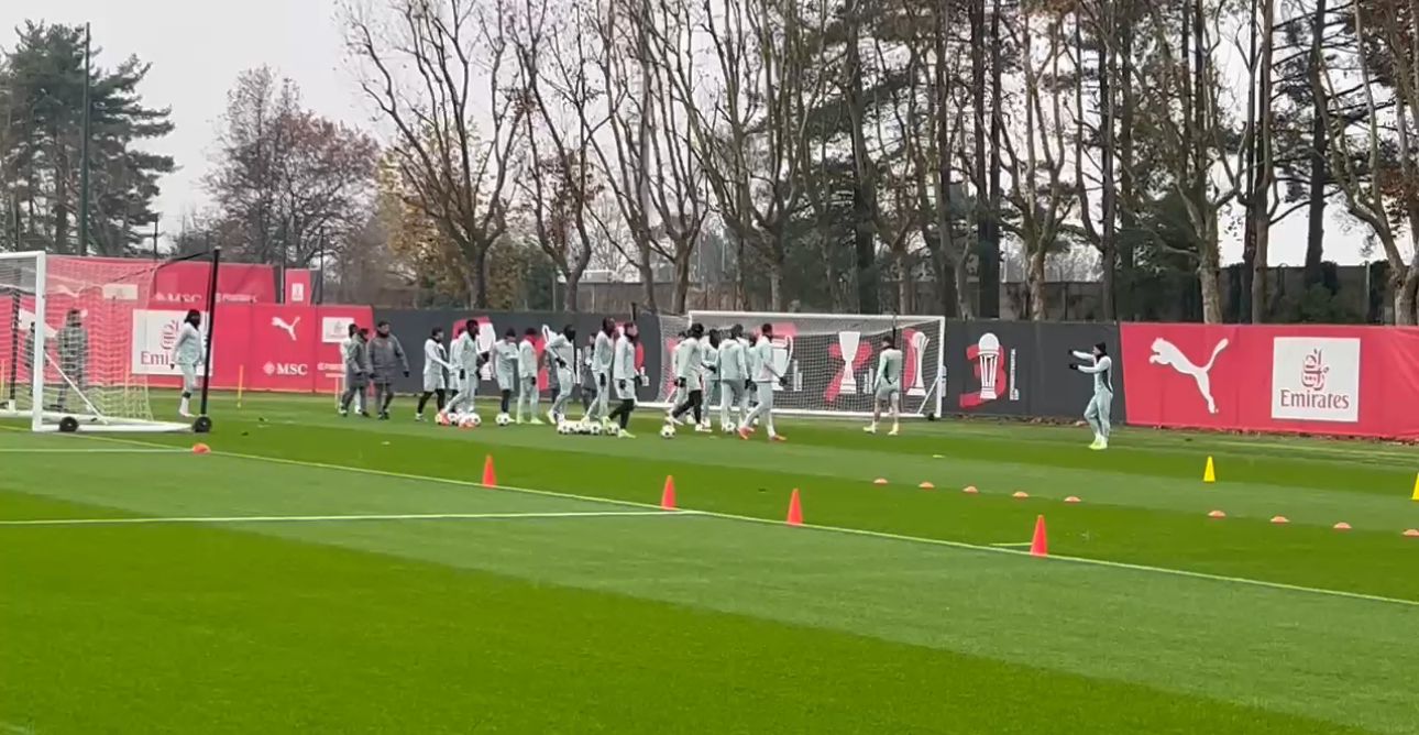 (VIDEO) Milan, domani c’è la Stella Rossa. Rifinitura in corso, ad assistere anche Ibrahimovic e Thiago Silva