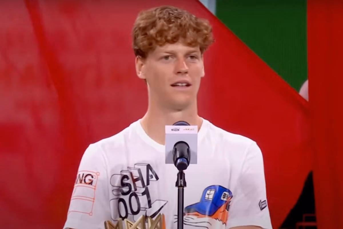 Sinner dopo la vittoria a Shanghai