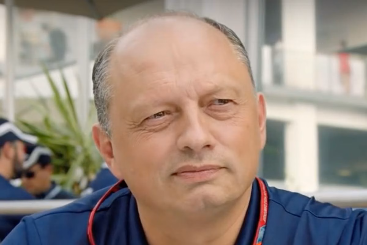 Leclerc vs Hamilton: Vasseur parla della gestione in casa Ferrari