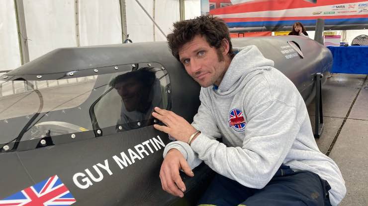 Martin Guy pilota