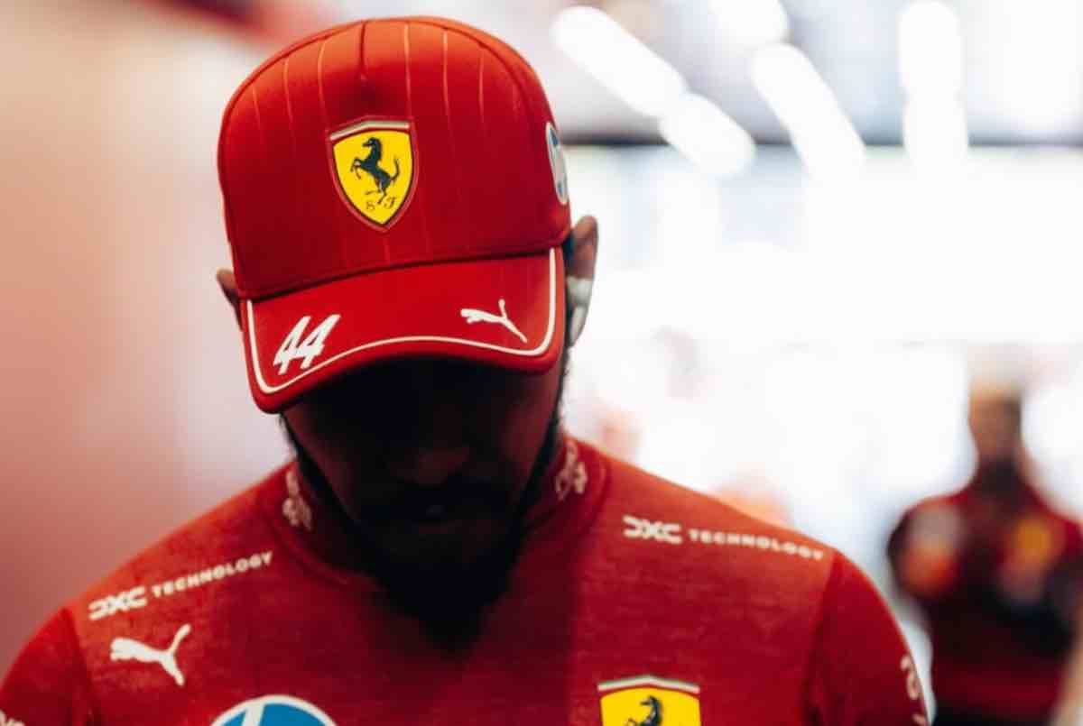 Hamilton perde terreno 