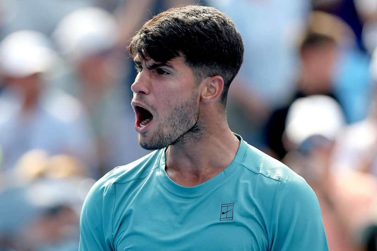 Carlos Alcaraz lite furibonda