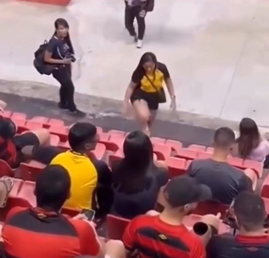 Brasile, una donna sorprende il marito con un'altra persona: è bufera in uno stadio a Recife