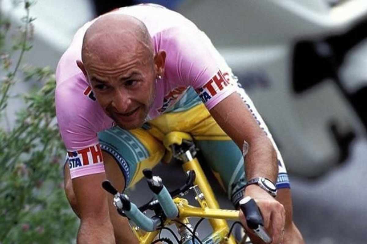 Marco Pantani in un libro