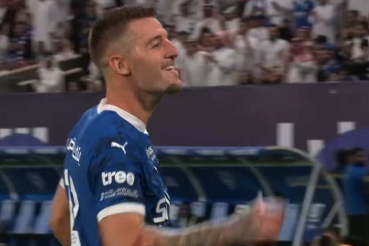 Milinkovic Savic rinnova con l'Al Hilal fino al 2028