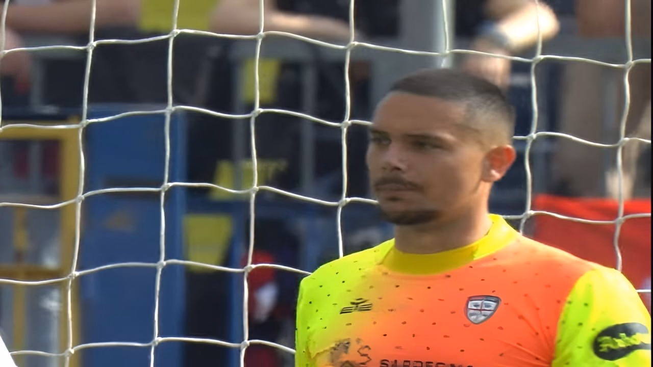 Elia Caprile, portiere del Cagliari