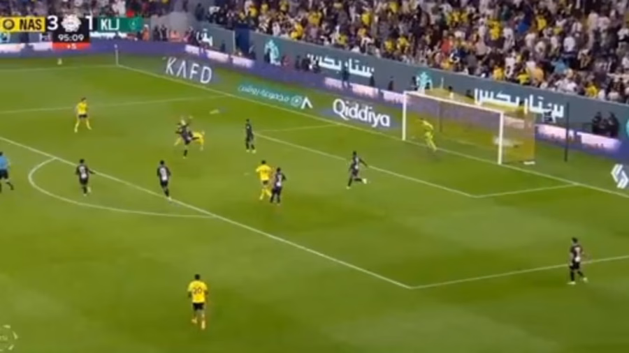 La rovesciata di Cristiano Ronaldo in Al-Nassr - Al-Khaleej