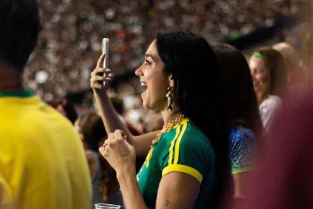 Dua Lipa al Maracanà per Fluminense-Flamengo