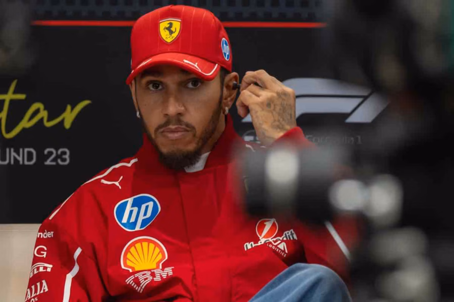 Lewis Hamilton Ferrari