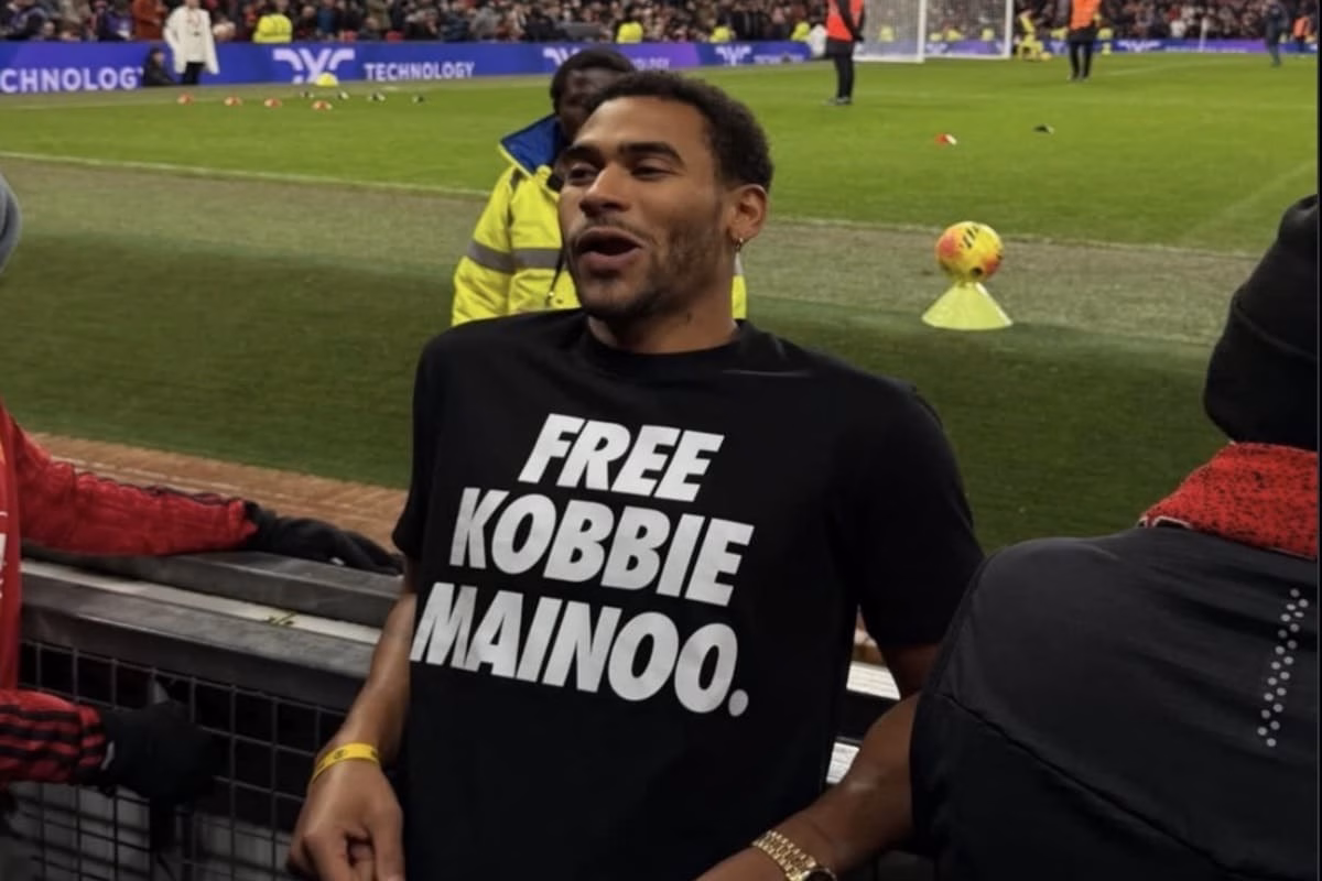 La clamorosa protesta del fratello di Mainoo