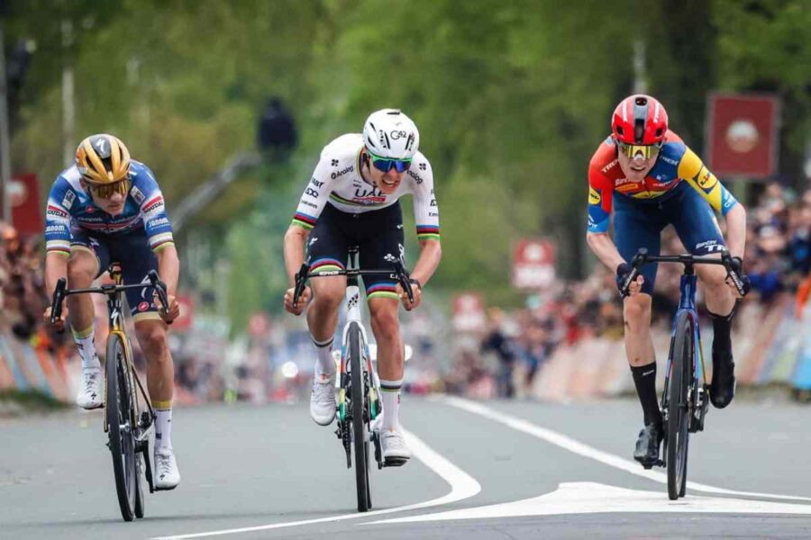 Pogacar cannibale moderno