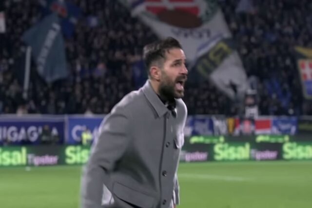 L’esultanza di Cesc Fabregas, allenatore del Como