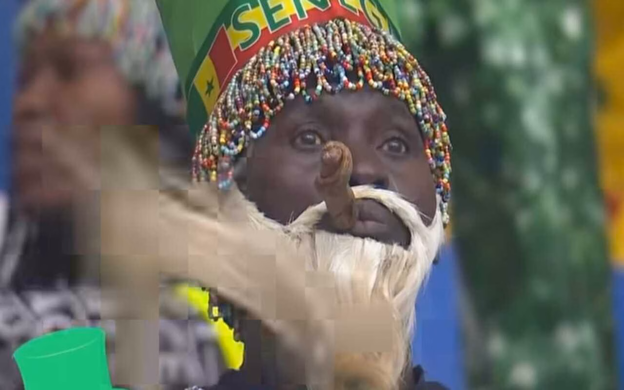 Coppa d'Africa, Senegal in semifinale... con lo stregone!